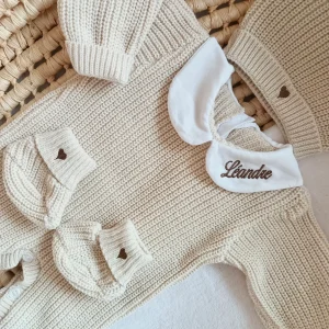 Combinaison maille beige avec col blanc - 0/3 mois 3/6mois et 9/12 mois   - personnalisable