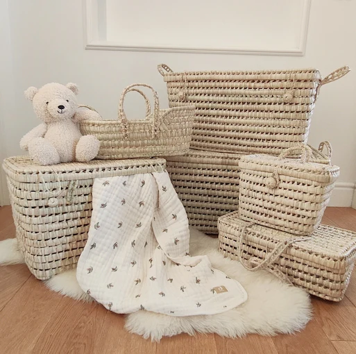 Vanity / petit panier en feuilles de palmier – Image 2